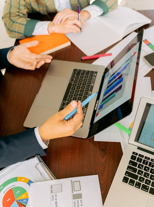 Navigating the Challenges of Data Lifecycle Management   